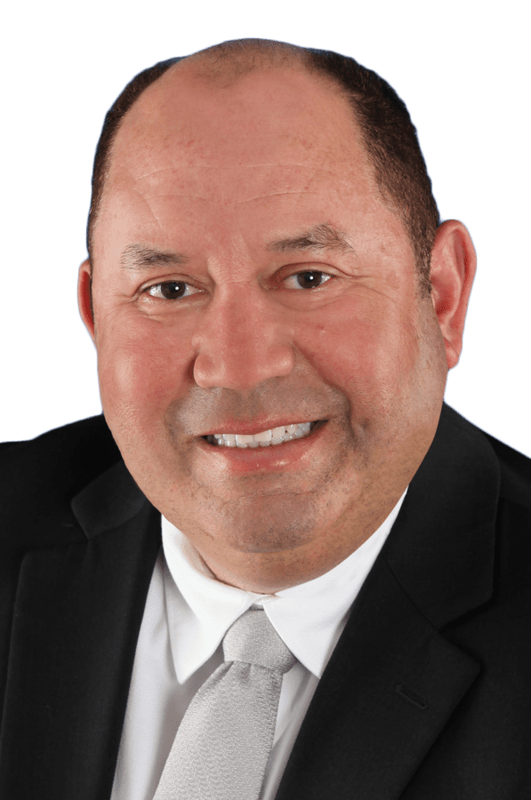 Real Estate Agent Amado Sandoval